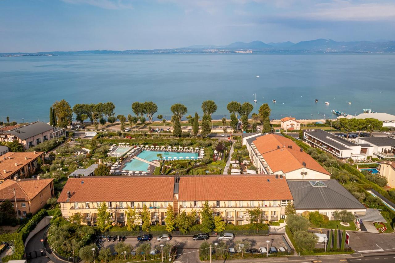 Hotel Caesius Thermae & Spa Resort Bardolino Exterior photo