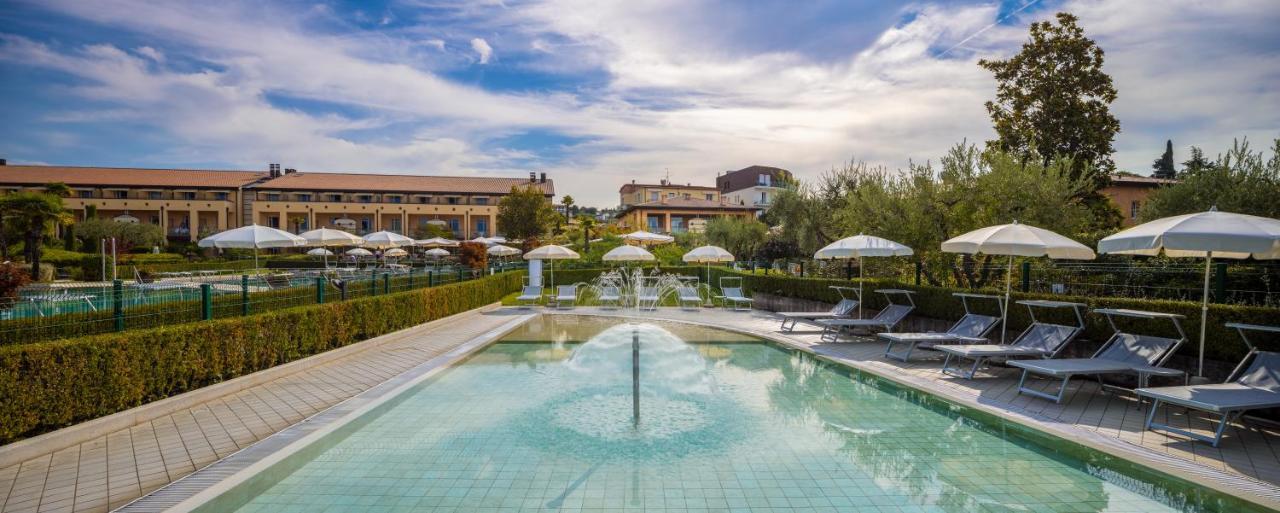 Hotel Caesius Thermae & Spa Resort Bardolino Exterior photo